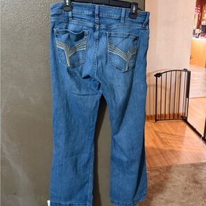 women’s Ariat Denim Blue Jean Trousers.